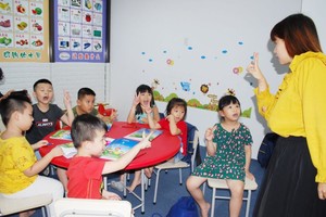 “快樂漢語班”提高師生之間的互動。