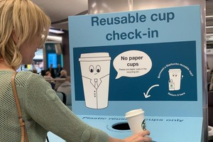 星巴克將在倫敦蓋特威克機場試行一個月可循環再用杯。（圖源：互聯網）