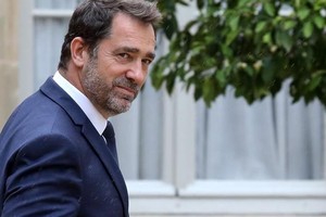 法國內政部長卡斯塔內。（圖源：AFP）