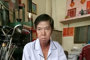 劉國成正為醫藥費發愁。