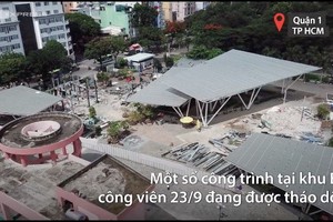 昨(28)日上午，施工單位告知，對公園內各商業建築工程拆除工作已進行了3天。