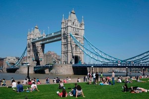 橫跨泰晤士河的倫敦塔橋。（圖源：互聯網）