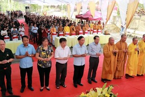 超度與緬懷儀式現場。（圖源：何攢）