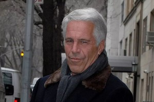 美國富豪傑弗里‧愛潑斯坦。（圖源：互聯網） 