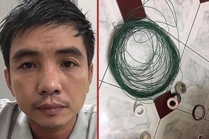 殺害前妻嫌疑人譚明添（左圖）與查收到的作案工具。（圖源：警方提供）