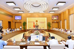 會議現場。（圖源：Quochoi.vn）