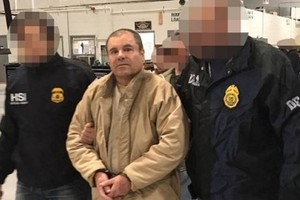 墨西哥大毒梟古斯曼被判終身監禁。圖中是他在2017年落網時被拍到的照片。(圖源：AFP)