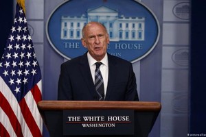 負責監督美國17個情報機構的國家情報總監丹‧柯茨即將離職，在他任職的兩年當中，最出名的是他和美國總統特朗普在對待俄羅斯與朝鮮策略上的意見分歧。（圖源：AP）