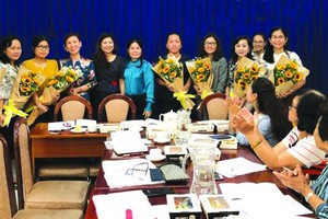 第五郡婦聯會於昨(1)日上午在郡祖國陣線委員會會場舉辦2019年郡婦聯會小結會議。