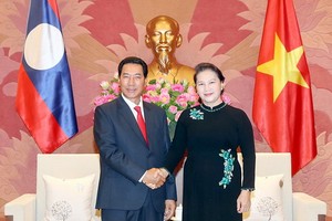 越老古國會加強友好合作關係