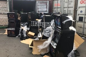 被查獲的走私賭博機。（圖源：海關在線）