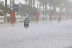 受4號颱風影響，本市與南部各省將會出現強降雨。（示意圖源：互聯網）