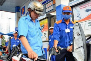 汽油售價昨起調降