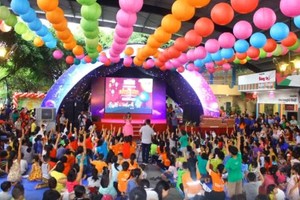 “兒童與月亮”中秋節活動現場一瞥。（圖源：KizCiTi視頻截圖）