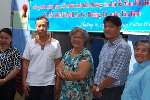 沈氏香大娘的房屋修繕動工儀式。