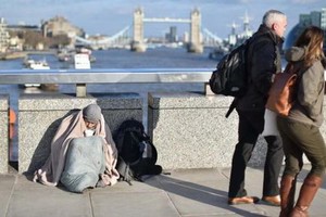 英國國家統計局：去年無家可歸死亡人數達726名，創下新的歷史紀錄。（圖源：CNN）