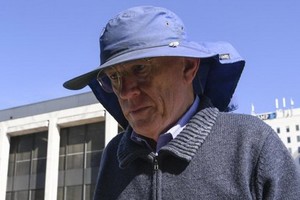 被誤判殺警遭19 年監禁的澳大利亞老人伊斯特曼終獲賠償逾 700 萬美元。（圖源：AAP）