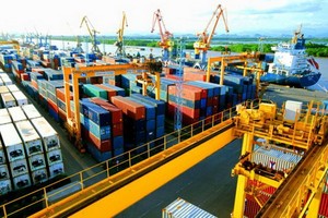 桔萊港口出口活動。