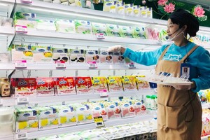 Vinamilk 生產的酸奶於最近已在中國湖南省及湖北省首府武漢市的Hema超市上架。