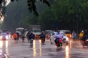 國家水文氣象預報中心：南部白天晴朗，個別地方傍晚降陣雨和雷陣雨。（示意圖源：互聯網）