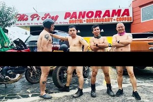 馬鼻樑峰裸騎者受到社交網社群指責。