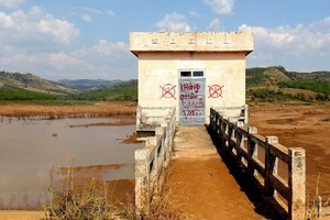 廢墟多年的達吳水利工程項目。