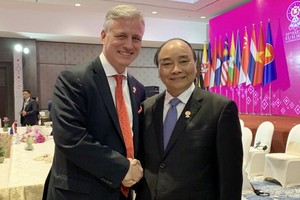 阮春福總理會見美總統國家安全事務助理奧布萊恩。（圖源：VGP）