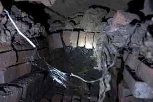 自法屬時期建設現已破舊、損壞的排水系統一瞥。（圖源：互聯網）