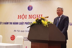 衛生部副部長阮長山在會議上發表講話。（圖源：衛生部）