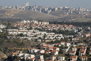 一座座建設中的以色列猶太人定居點樓房拔地而起。（圖源：互聯網）