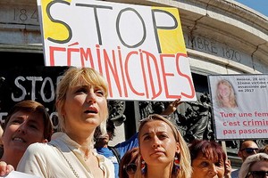 法國舉行反對針對女性暴力的集會。（圖源：互聯網）