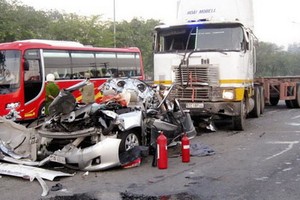 一起嚴重交通事故現場。（圖源：交通報）