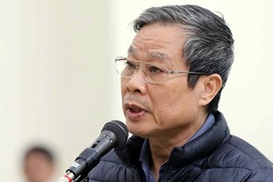 被告人阮北山在法庭上分別向黨中央總書記、新聞與傳播部及黨、國家與人民致歉。（圖源：越通社）