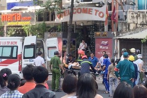 職能力量及救護車聞訊後趕抵事發現場將傷者送往醫院急救。（圖源：黃順）