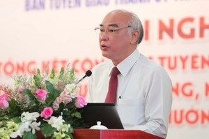 市委宣教處主任潘阮如奎在會上發言。（圖源：黃潮）