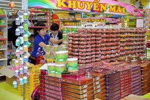 Co.op mart超市各種年貨供應充足。