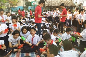 明道小學舉辦的“春回大地”民間遊戲盛會一瞥。