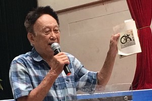 已屆80高齡的陸進義老師。