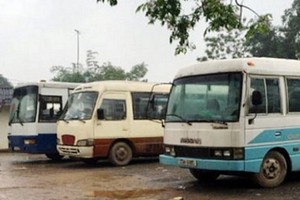 越南檢測局：近 1 萬 7000 輛車逾期流通。（示意圖源：互聯網）