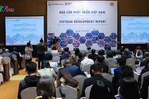 2019年“鏈接越南為共同繁榮與發展”越南發展報告現場。