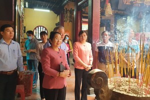 市委副書記武氏蓉參觀二府會館。