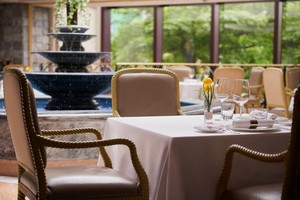 浪漫的環境有助提升求婚的成功率。