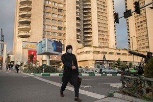 伊朗首度出現兩名確診新冠肺炎病患。（圖源：新華社）