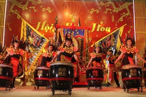 勝義龍獅團表演精彩迎春節目。