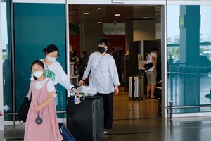 韓國遊客經金蘭機場入境越南。（圖源：廷鋼）