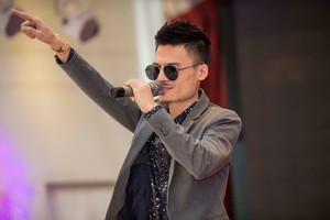 華榮是受關注的翻唱者。