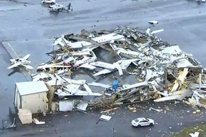 當地機場受損嚴重。（圖源：互聯網）