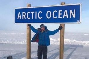 來自渥太華的史蒂文‧傑克遜最後一個完成比賽。（圖源：6633 Arctic Ultra推特）