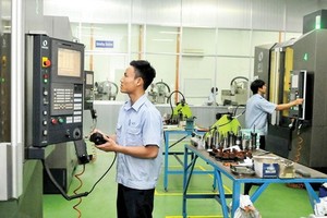本市精密機械領域經常提高商品質量以在市場上打造品牌。