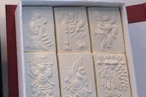 藤屋內匠點心店的代表點心「落雁」。（圖源：互聯網）